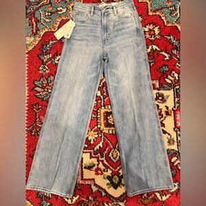 Women’s Denim Forum Size 26 Jeans